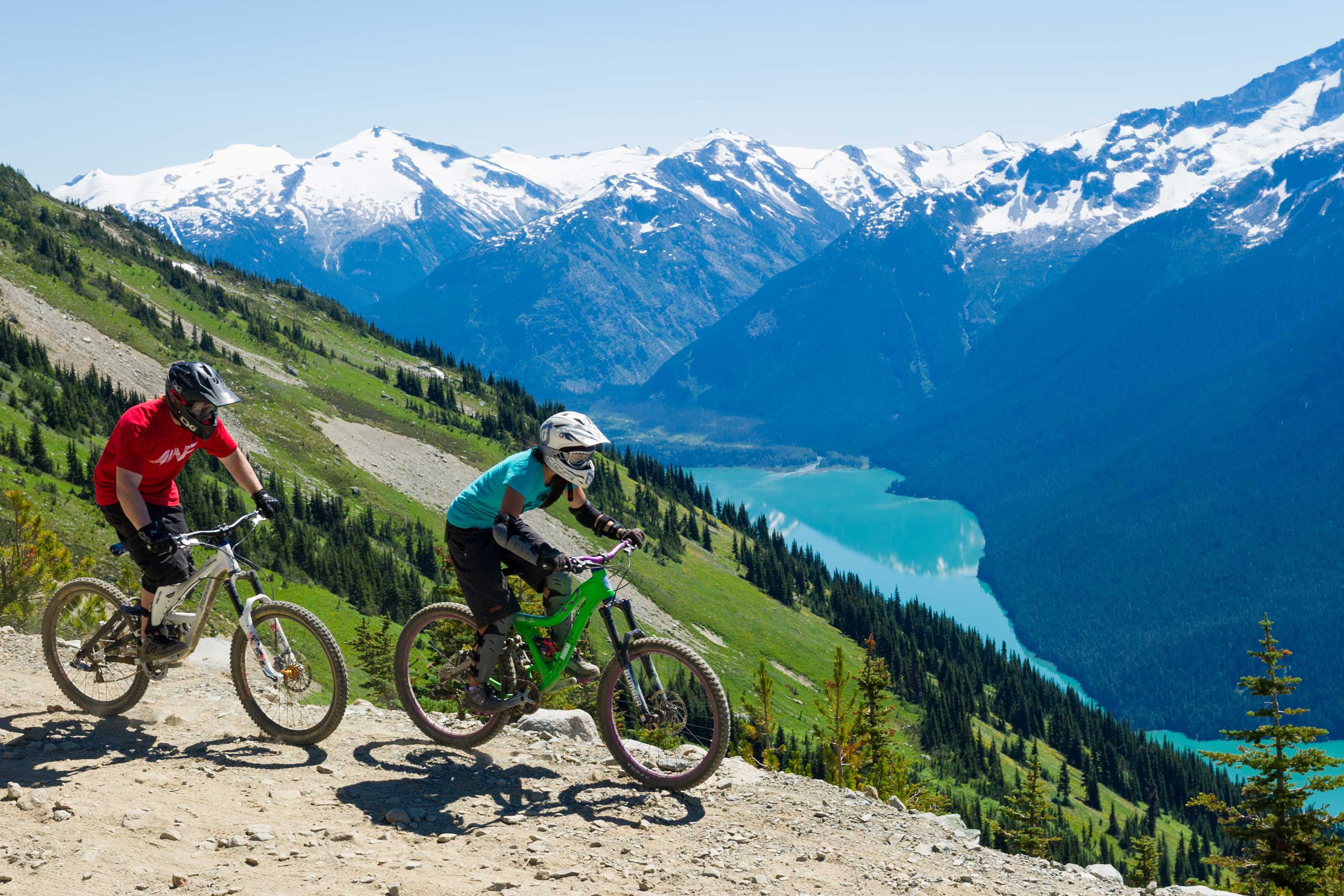 canadian bike tour companies